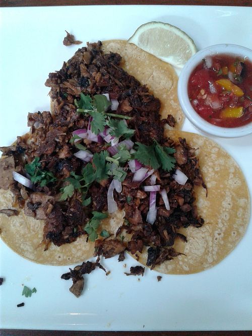 Street style jackfruit tacos at Shine Cafe in Morro Bay