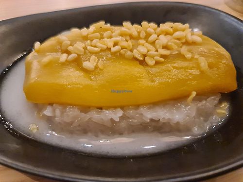 mango coconut sticky rice at Aroy in Rolleston