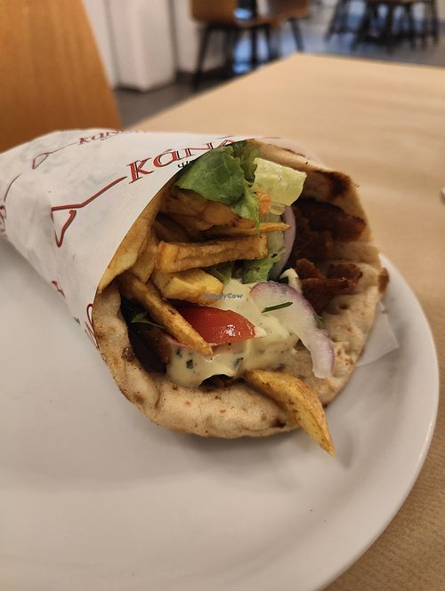 Vegan meatless souvlaki at Kandavlos Gkazi - Κάνδαυλος Γκάζι in Athens