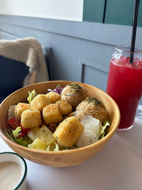 Tofu bowl  at running coffee seogwipo - 달리는 커피  in Seogwipo