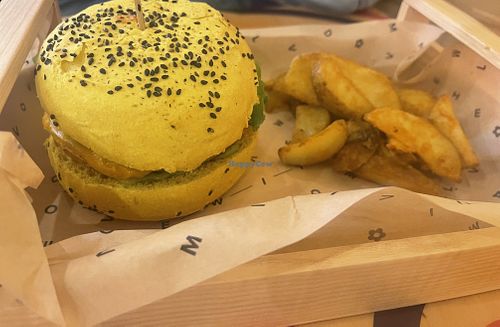 Avo cecio  at Flower Burger in Padua