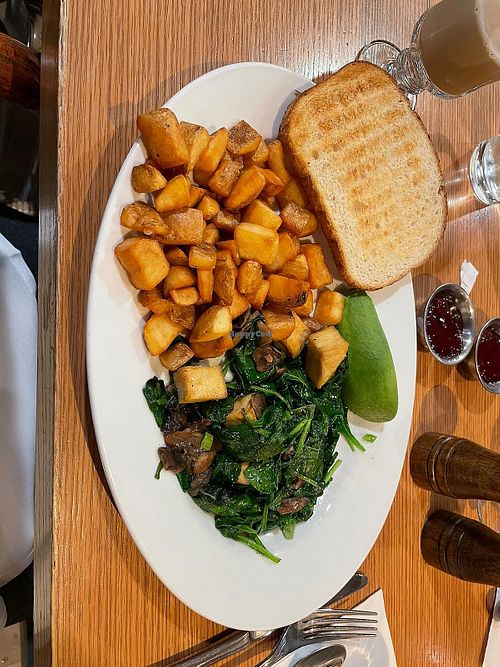 Tofu Scramble without egg at SFO - Yankee Pier - T3 in San Francisco