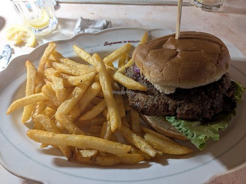 Vegan burger at Cafe Landwer in Hallandale Beach