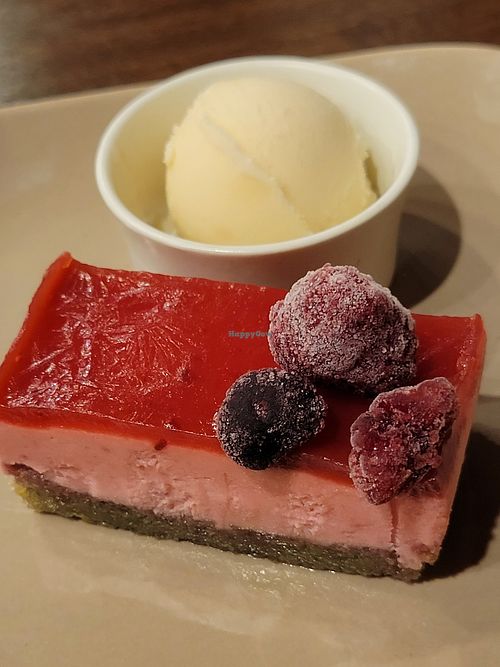 Raspberry cake at Komaki Shokudo in Tokyo