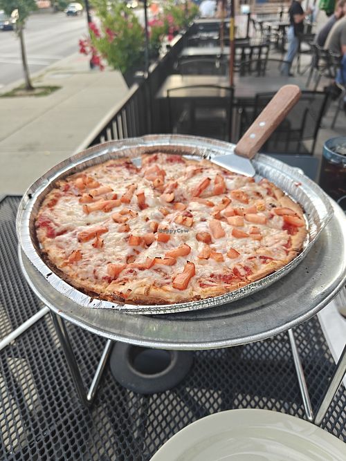 Vegan crust and vegan cheese pizza with tomatoes at Bourbon House Pizza in Newport