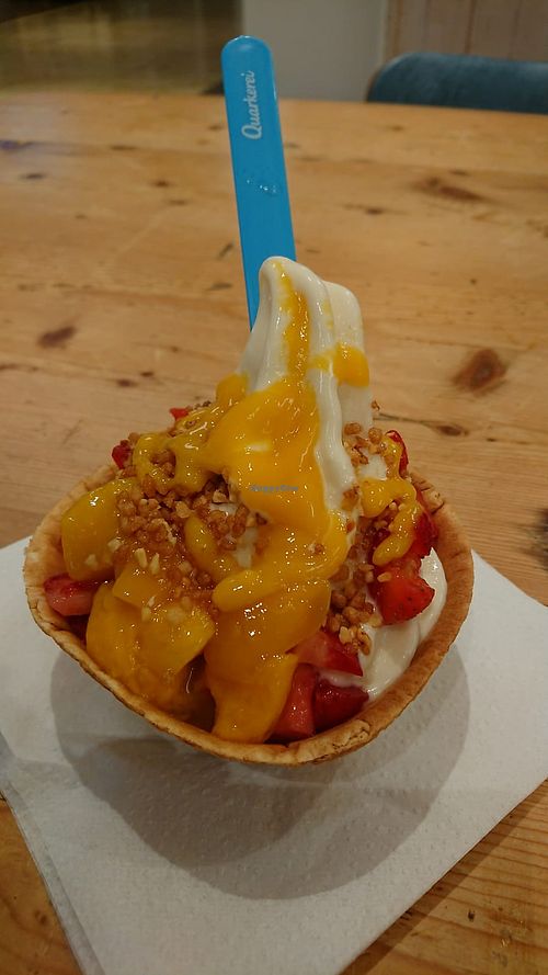 A nice snack (minus presumably non-compostable spoon) at Quarkerei in Hamburg