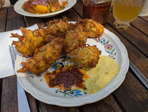 Frittierte Gemüsedinger at Rustine in Forcalquier