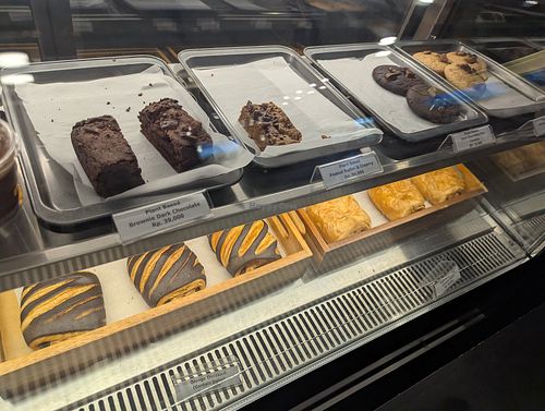 The top row is vegan. The bottom row isn't unfortunately at Junglegold Bali - Sanur in Sanur