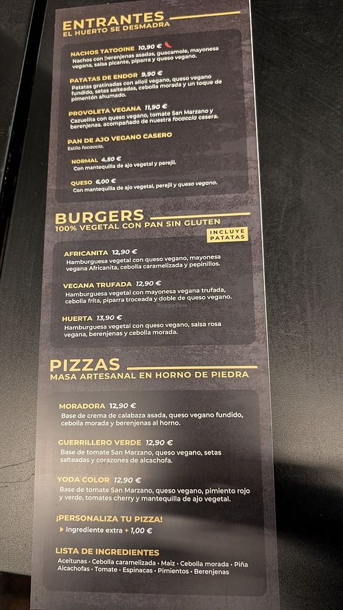  at Pizzaloriano in San Roque