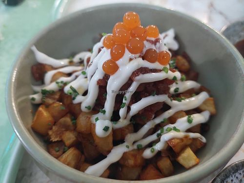 Oceanic spicy wave at The Vegan Roll in Madrid