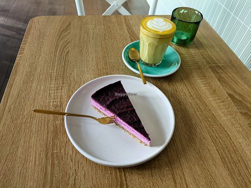 Vegan Cheeze Cake and Cappuccino at Vegan Backyard at Vegan Backyard in Berlin