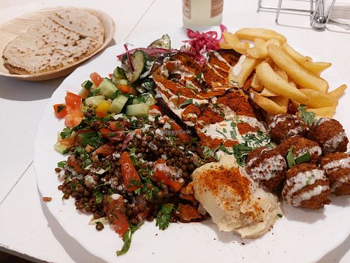  at Edo's Hummus Kuche in Freiburg