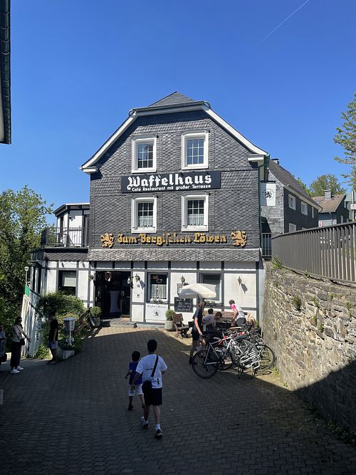 Waffelhaus zum Bergischen Löwen  at Waffelhaus zum Bergischen Löwen in Solingen