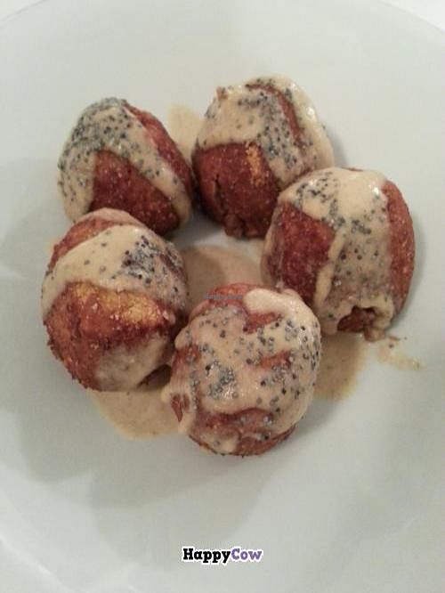 Millet 'meat'balls at Zaatar Vegetariano in Barcelona