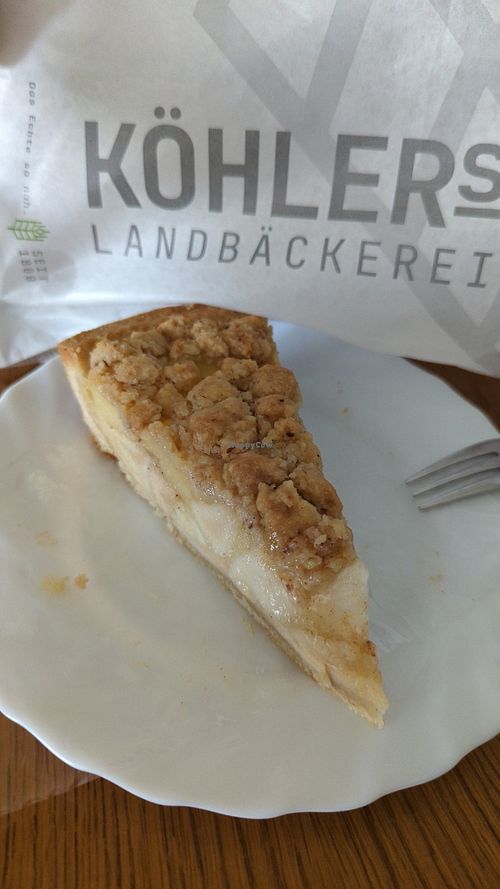 Vegan apple pie at Köhlers Landbäckerei in Karlsruhe