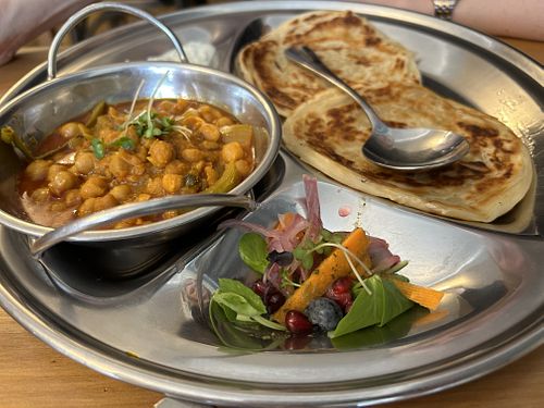 CHANNA BRUNCH Chickpea curry with paratha flatbread dahi, salad & seva mix  at Realitea in Ripon
