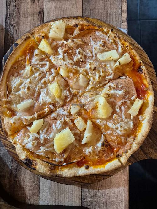 Hawaiian small $15: nice but gluey cheese at Pizzaminded in Pascoe Vale