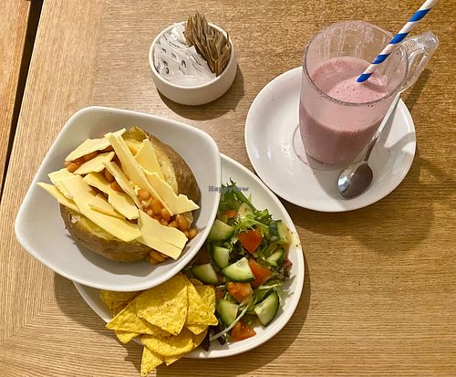 Vegan cheese and beans jacket potato and ‘Oat of this World’ smoothie at The Old Java Coffee House in Teignmouth