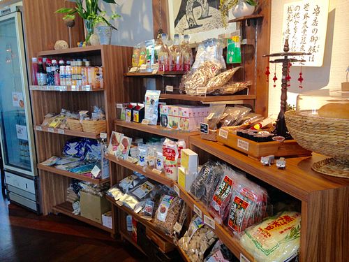 all-veg grocery area at Shojin Cafe Foi - Shintouri in Wakayama