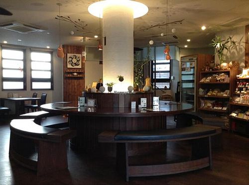 inside at Shojin Cafe Foi - Shintouri in Wakayama