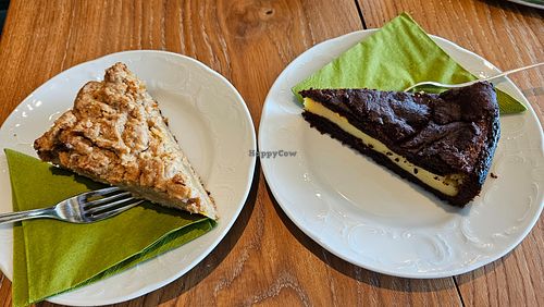 Apple cake and Russian Zupfkuchen at Cafe Zum Rittersturz in Solingen