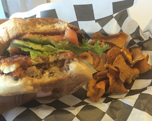 I tried the breaded chick'n sandwich  at Drop Squad Kitchen in Wilmington