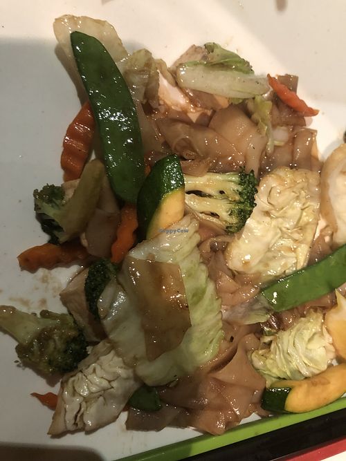 Pad See Ew at Le Basil in Palm Desert