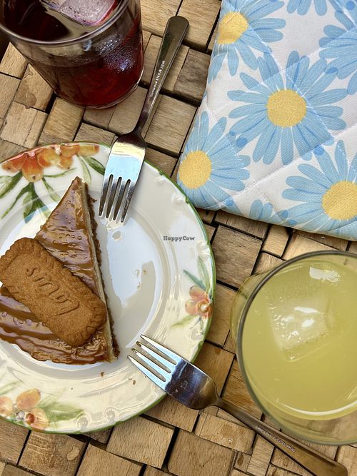  at Zeus Vegkek in Izmir