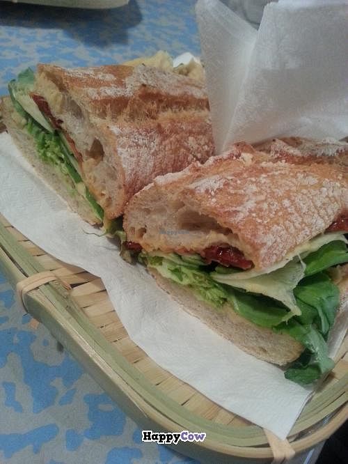 Sandwitch oriental at Quinoa in Barcelona