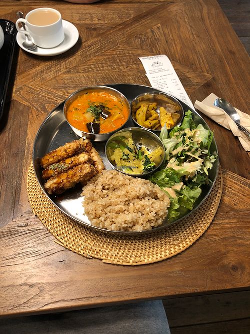 Indian curry with fried tempeh at Sasaya Cafe in Tokyo