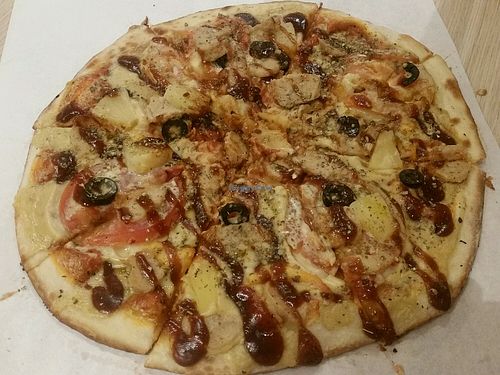 bbq ";chicken"; pizza at WellSmoocht in West Singapore