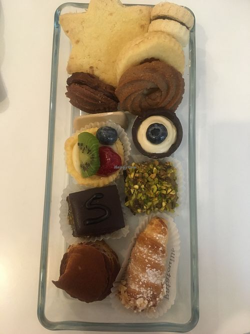 Sweet aperitif at Ratatouille in Turin