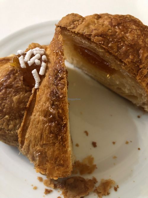 Homemade apricot croissant at Ratatouille in Turin
