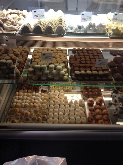 Sweets counter at Ratatouille in Turin