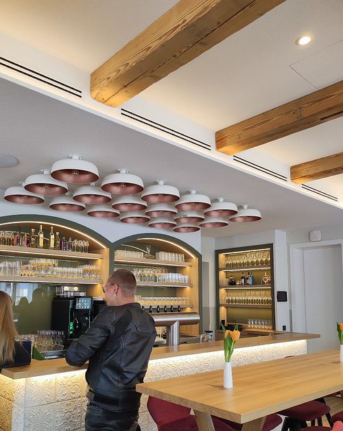 Innenraum mit Bartheke at Hotel Altes Bräuhaus in Gaildorf