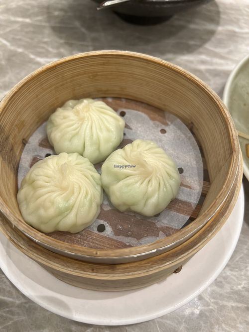 Luffa dumplings 5/10 where’s the soup that you promised?  at Yang Shin 養心茶樓 in Taipei