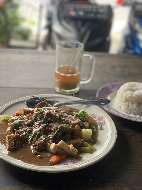   at Raymond Cafe in Berastagi