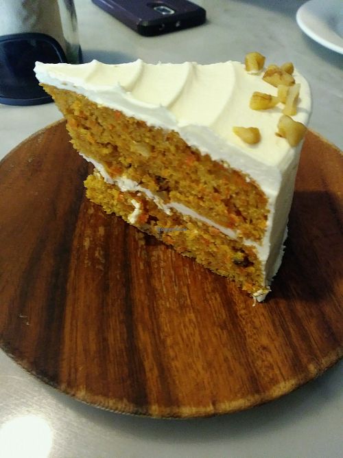 carrot cake at Plant Bakery 플랜트 in Seoul