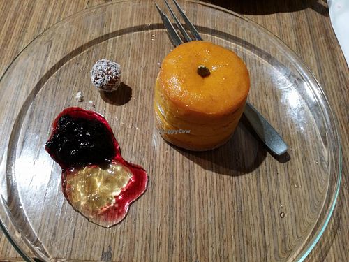 pumpkin cake at Bio Cafe in Tokyo