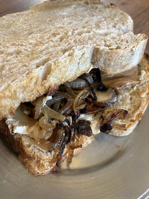 Sandwich de hongos y vegetales   at Centro Restaurante in Buenos Aires