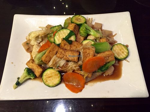 Vegetarian Stir-Fry Rice Noodles at Pho Real in Charlotte