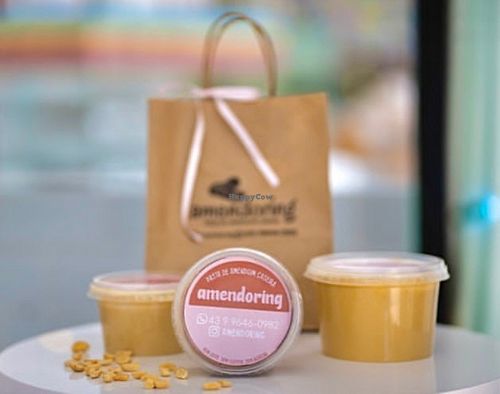 Pasta de amendoim Amendoring at Amendoring in Londrina