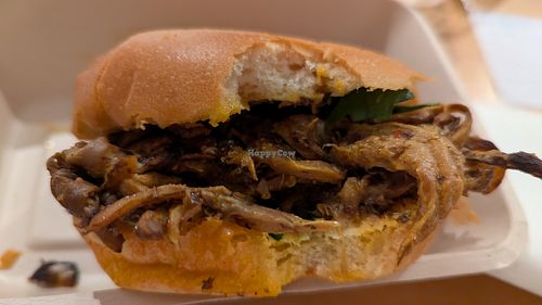 Mushroom mustard bun at Café Petiole in London