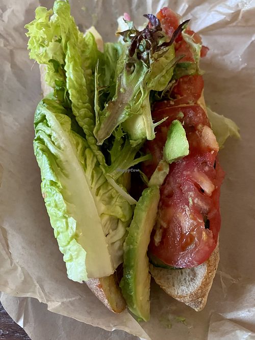 Veggie sandwich (3/5) #Veganuary at Le Croissant in Logan