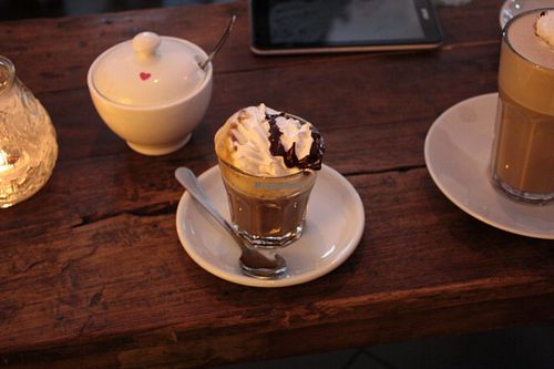 Irish Coffee at Chaostheorie in Berlin