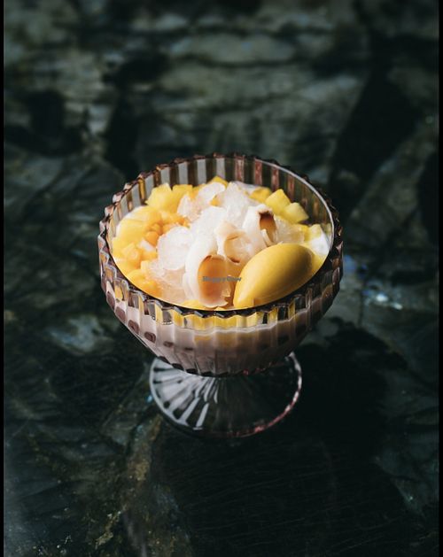 Tropical Che  at Nue  in Falls Church