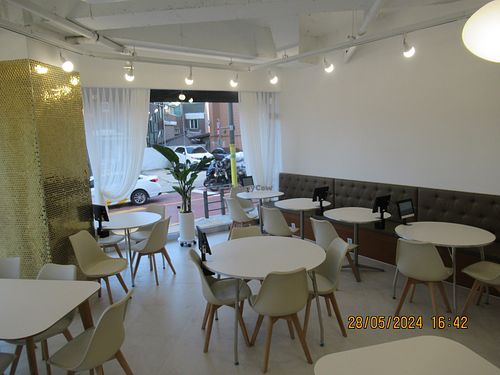 Inside at Loving Hut - Real Love in Seoul