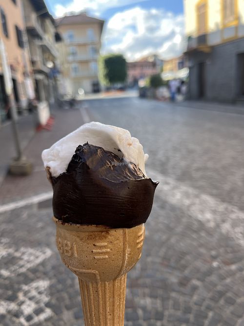 Dark chocolate and lemon gelato   at La Rua in Candelo