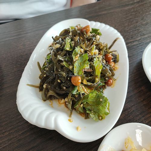 55: Seaweed salad at Track 21 in Dusseldorf