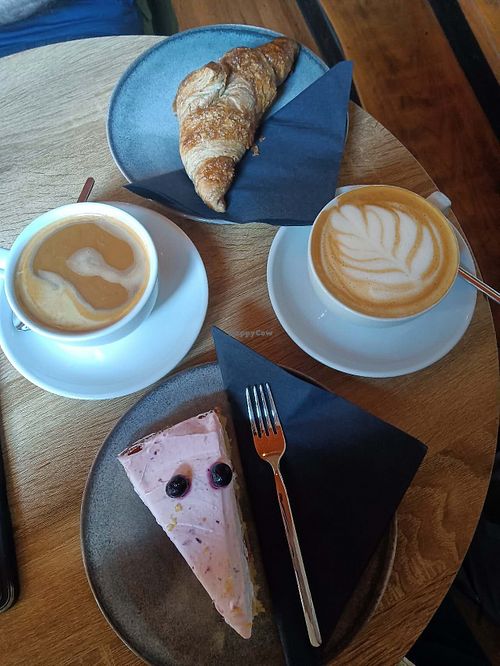 Lemon blueberry sponge cake & croissant at Kiwi Corner  in Mainz